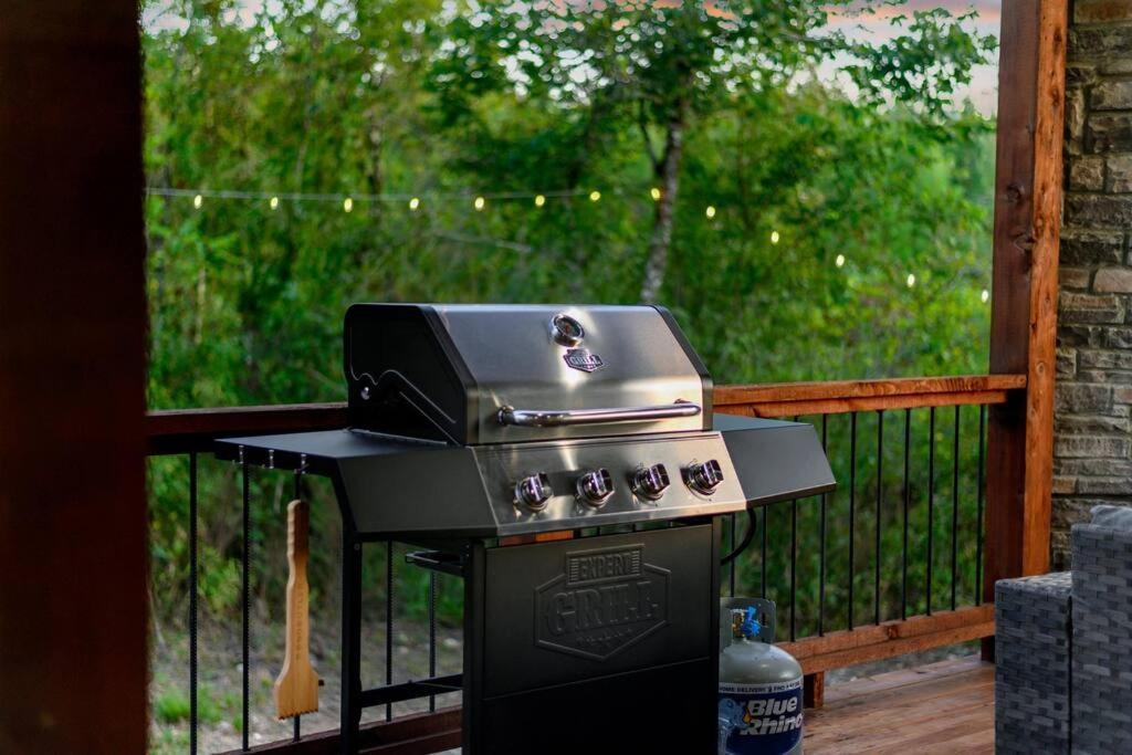 فيلا Under The Stars - Secluded, Hot Tub, Firepit, Games بروكن بو المظهر الخارجي الصورة