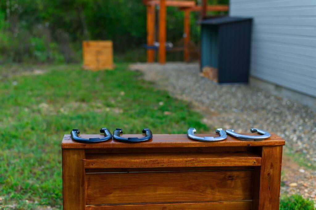 فيلا Under The Stars - Secluded, Hot Tub, Firepit, Games بروكن بو المظهر الخارجي الصورة