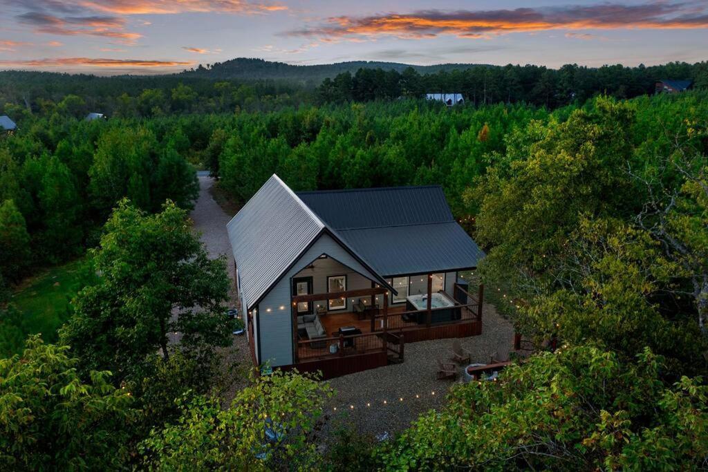 فيلا Under The Stars - Secluded, Hot Tub, Firepit, Games بروكن بو المظهر الخارجي الصورة
