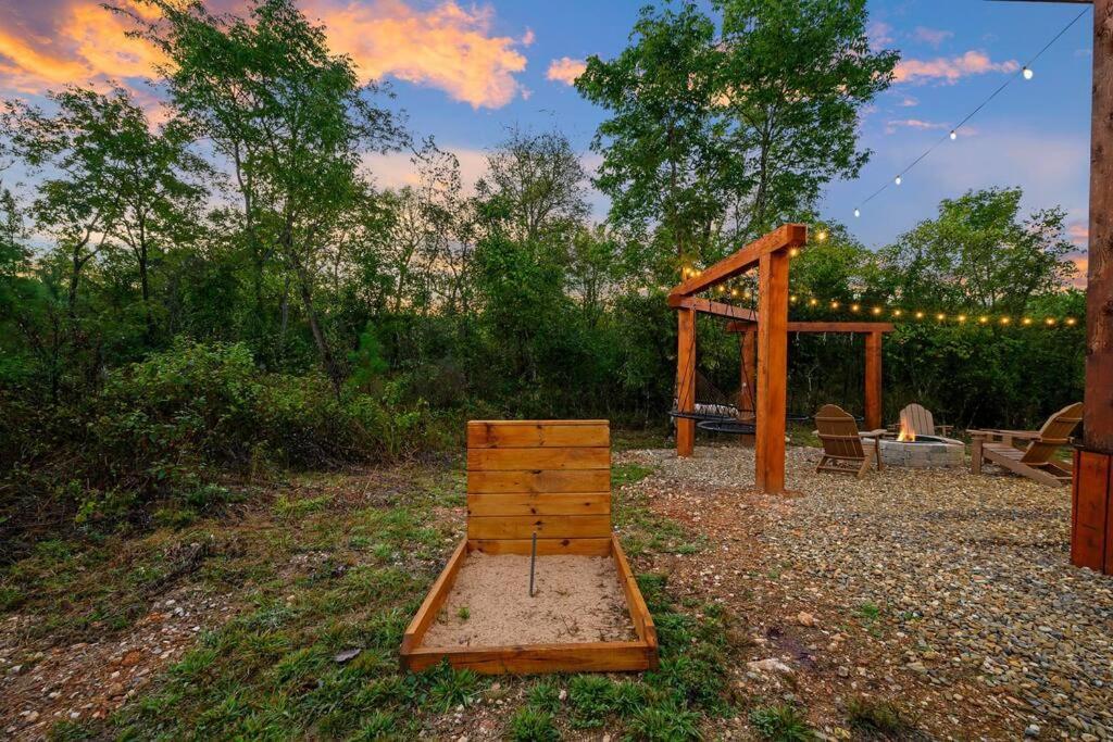 فيلا Under The Stars - Secluded, Hot Tub, Firepit, Games بروكن بو المظهر الخارجي الصورة