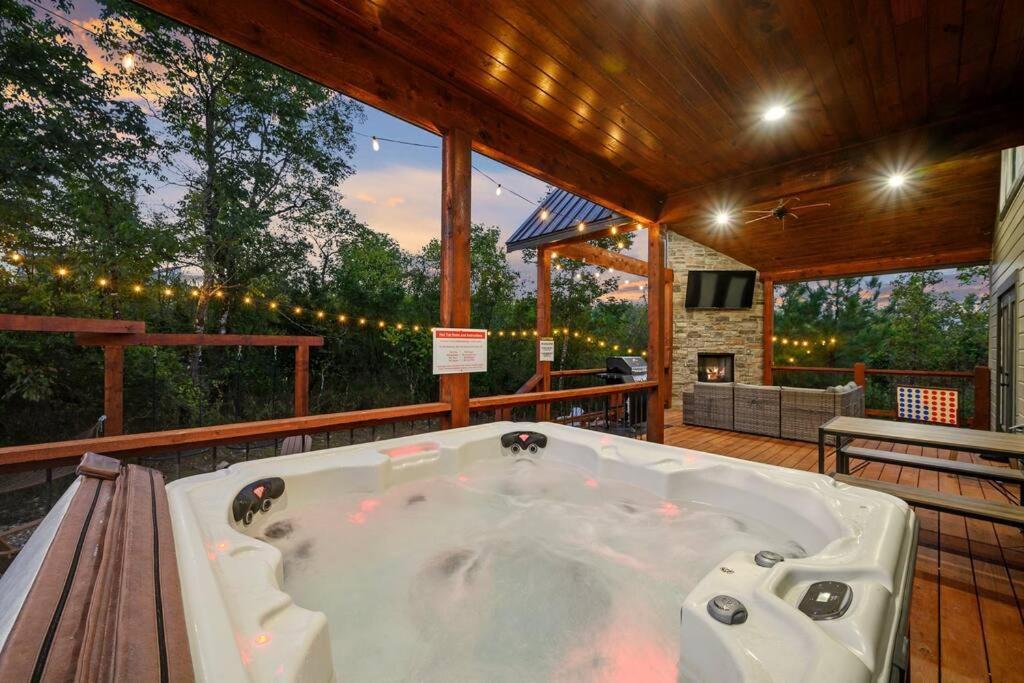 فيلا Under The Stars - Secluded, Hot Tub, Firepit, Games بروكن بو المظهر الخارجي الصورة