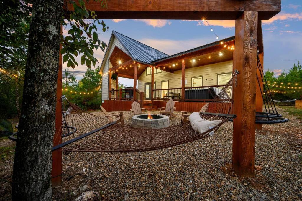 فيلا Under The Stars - Secluded, Hot Tub, Firepit, Games بروكن بو المظهر الخارجي الصورة